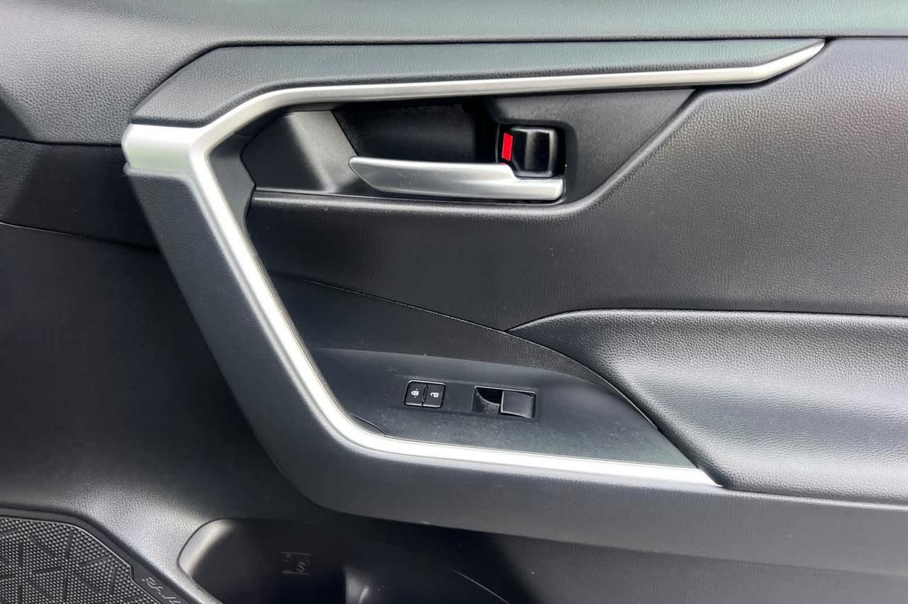 2021 Toyota RAV4 XLE Premium Roseville CA