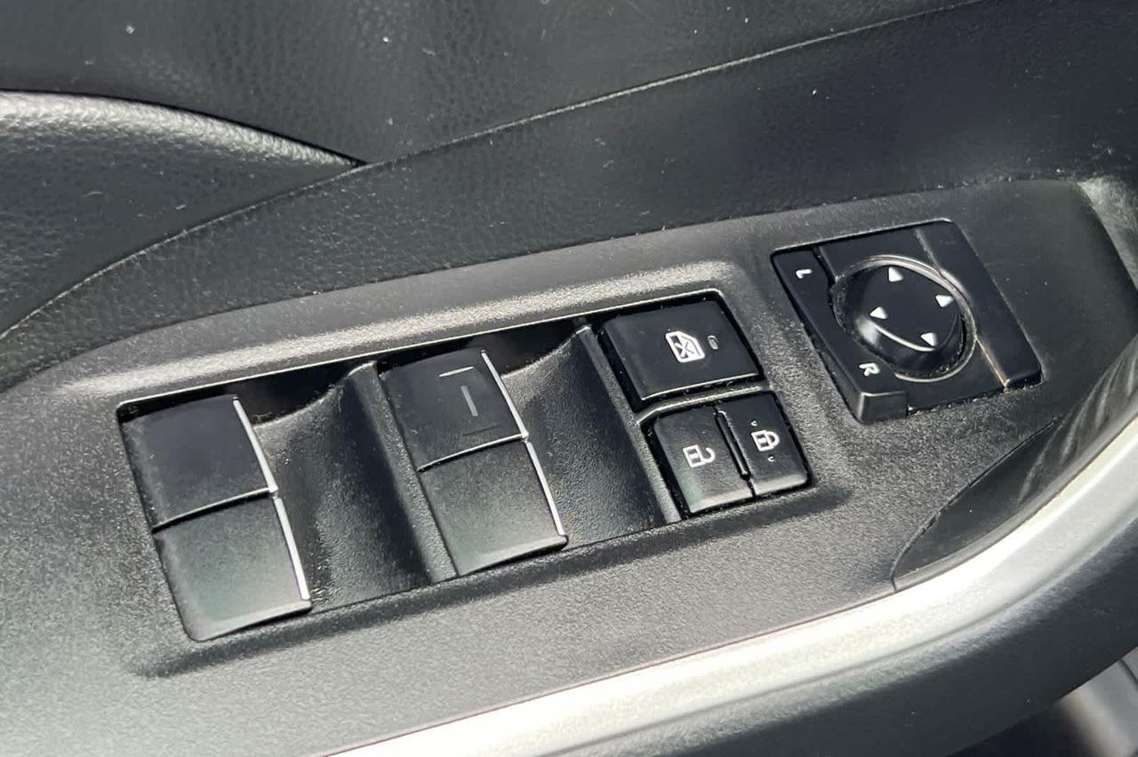 2021 Toyota RAV4 XLE Premium Roseville CA