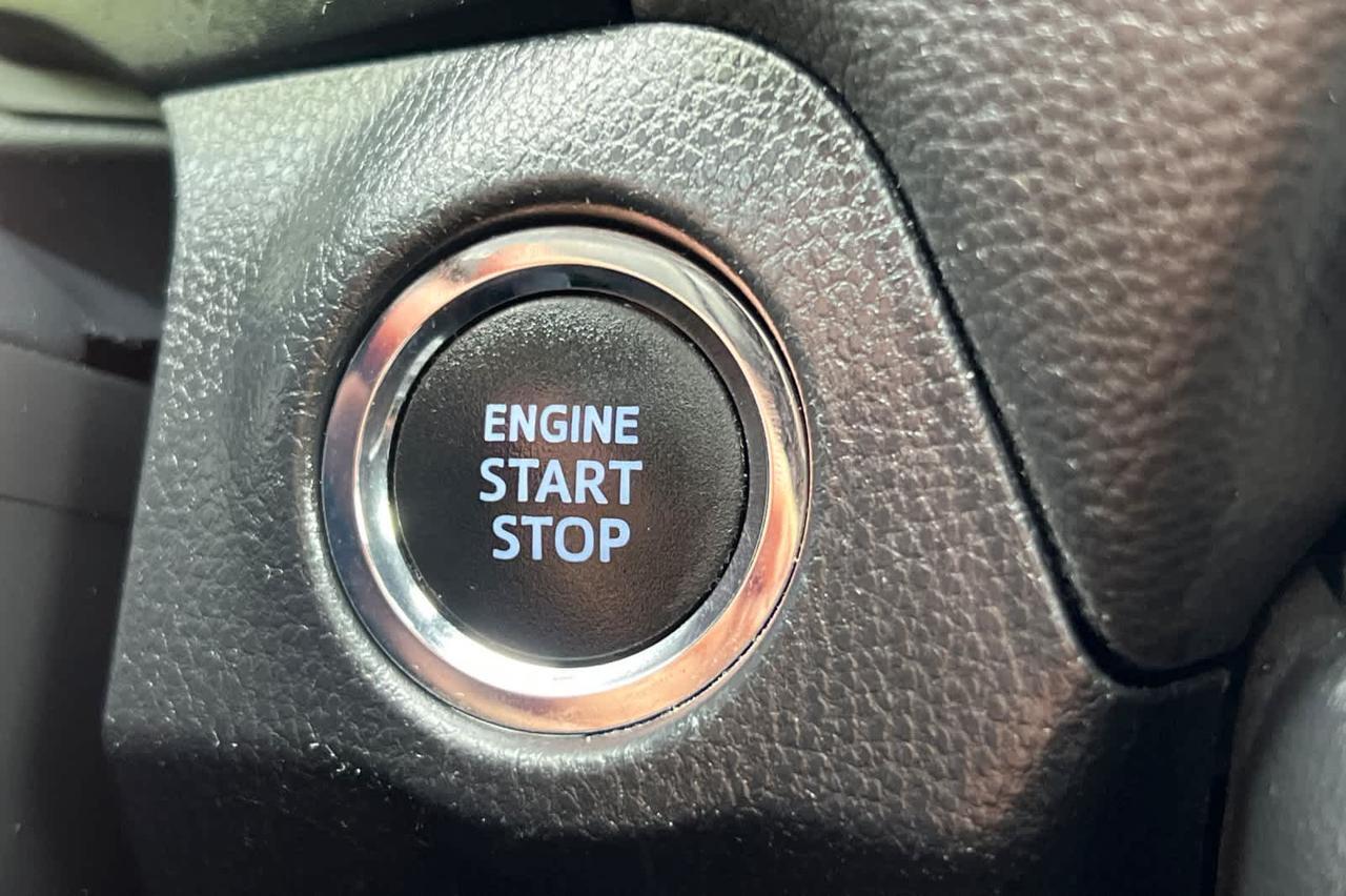 2021 Toyota RAV4 XLE Premium Roseville CA