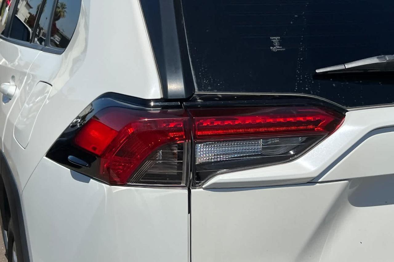 2021 Toyota RAV4 XLE Premium Roseville CA