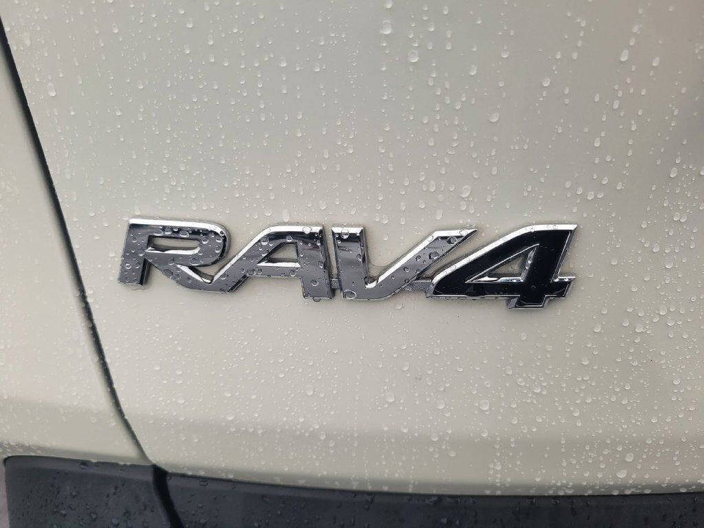 2021 Toyota RAV4 XLE Premium Roseville CA