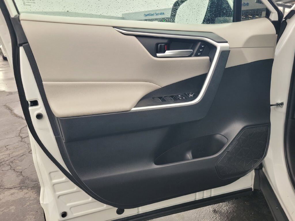 2021 Toyota RAV4 XLE Premium Roseville CA