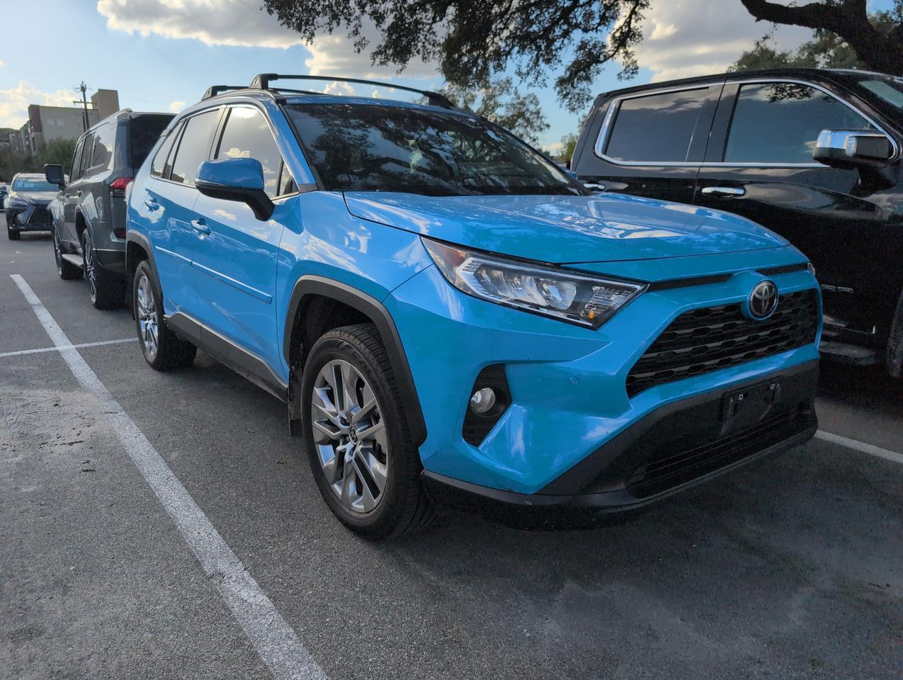 2021 Toyota RAV4 XLE Premium
