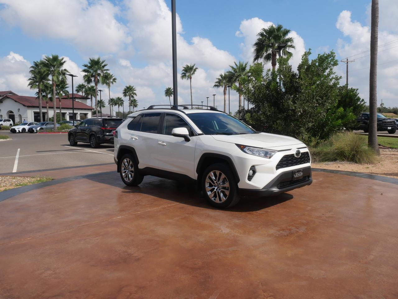 2021 Toyota RAV4 XLE Premium