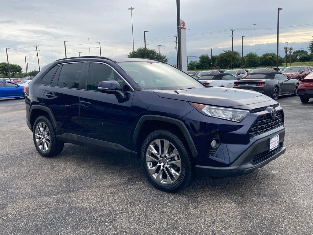 2021 Toyota RAV4 XLE Premium