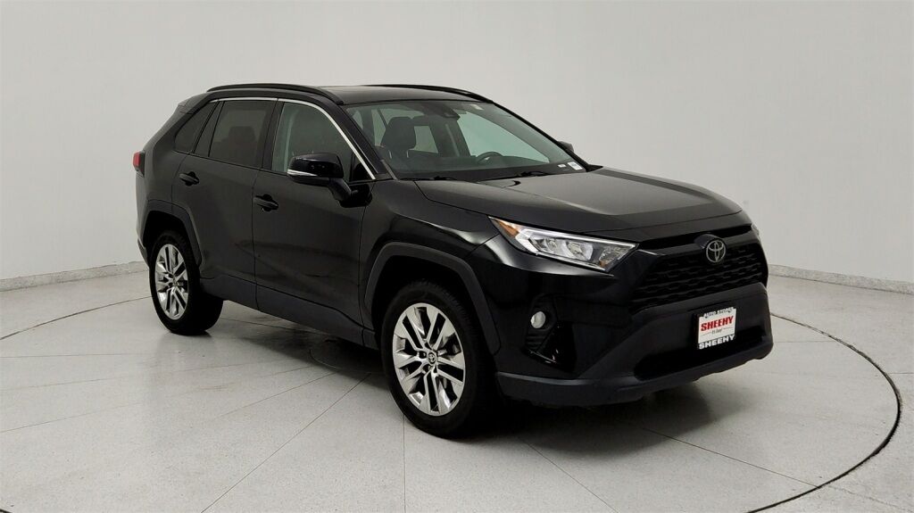 2021 Toyota RAV4 XLE Premium