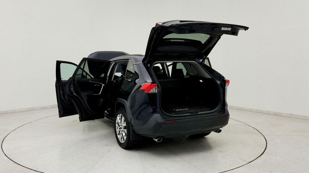 2021 Toyota RAV4 XLE Premium Laurel MD