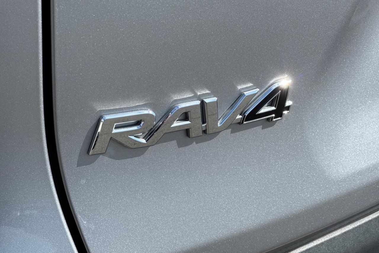 2021 Toyota RAV4 XLE Roseville CA