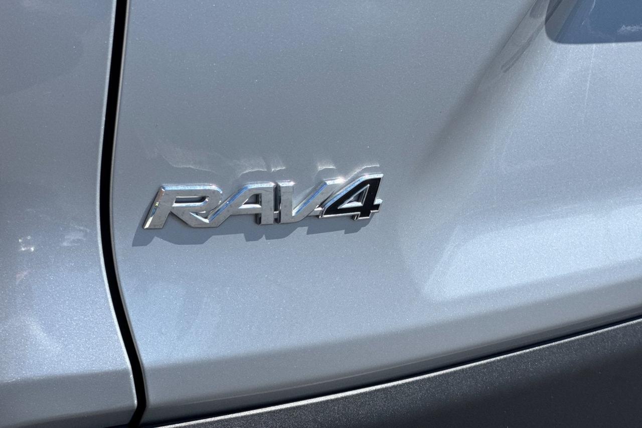 2021 Toyota RAV4 XLE Roseville CA