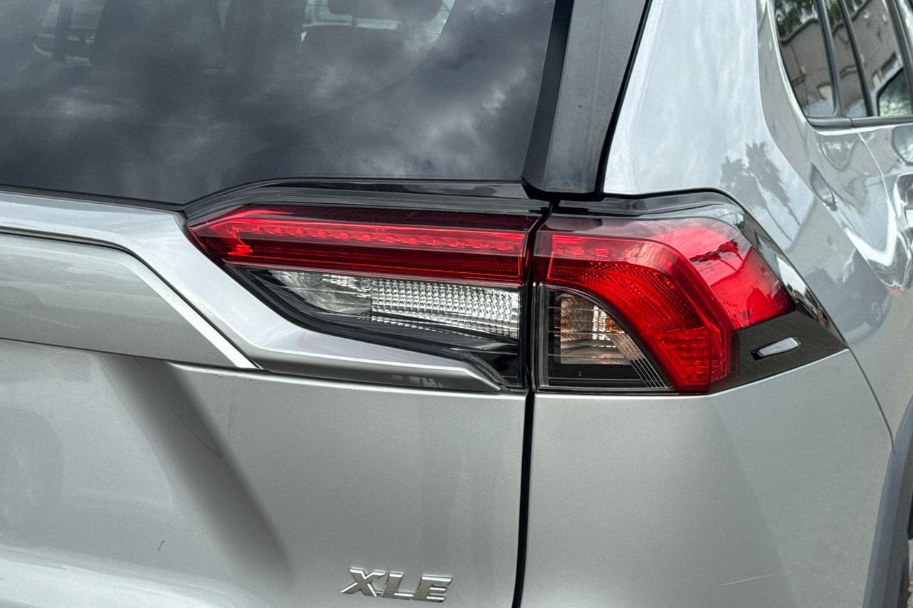 2021 Toyota RAV4 XLE Roseville CA