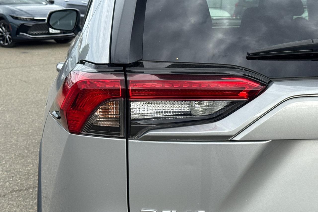 2021 Toyota RAV4 XLE Roseville CA