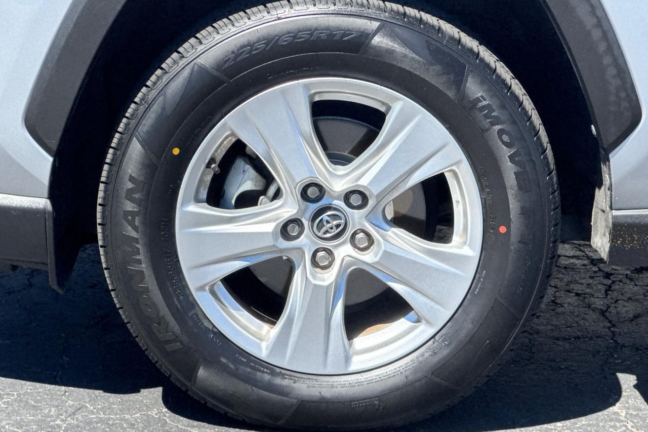 2021 Toyota RAV4 XLE Roseville CA