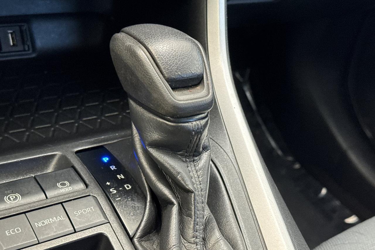 2021 Toyota RAV4 XLE Roseville CA
