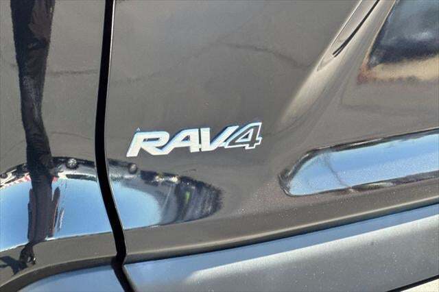 2021 Toyota RAV4 XLE Roseville CA