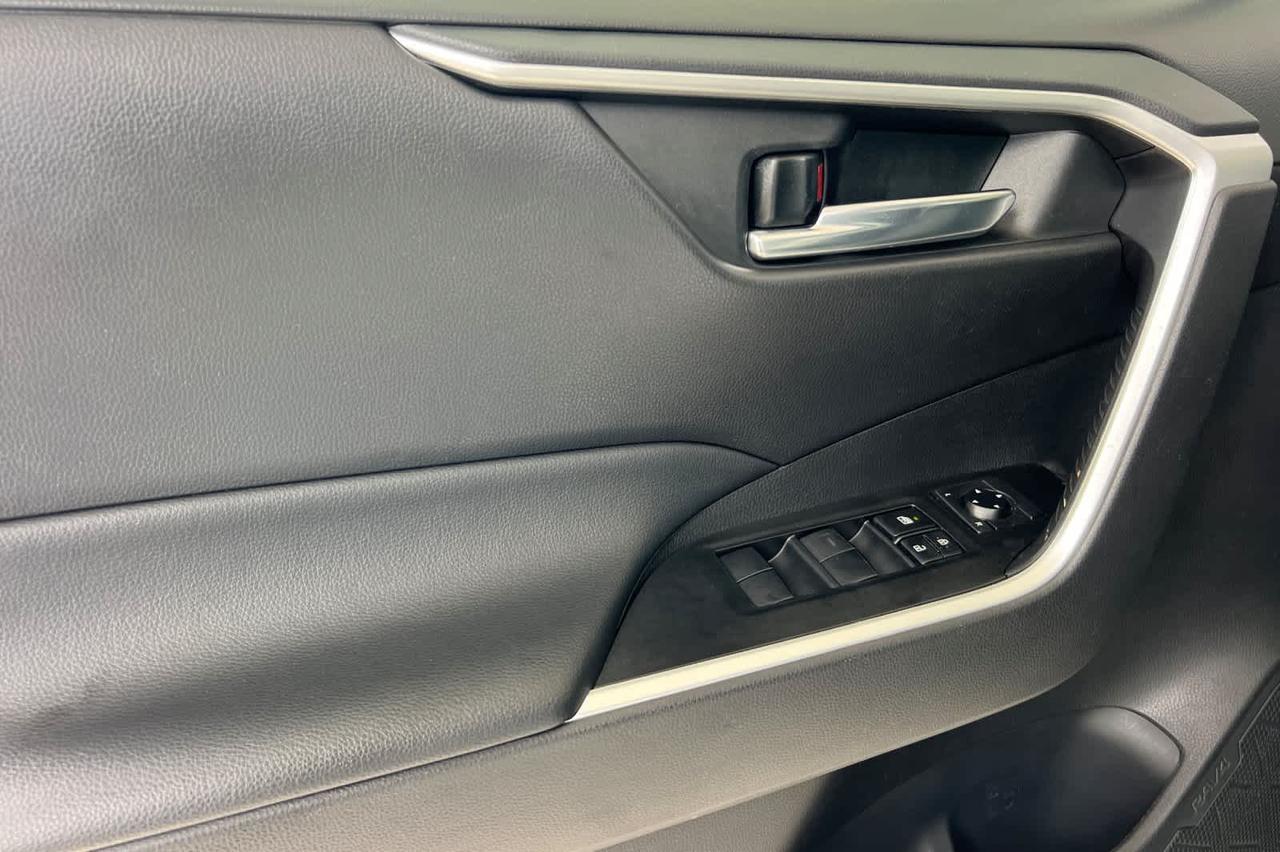 2021 Toyota RAV4 XLE Roseville CA