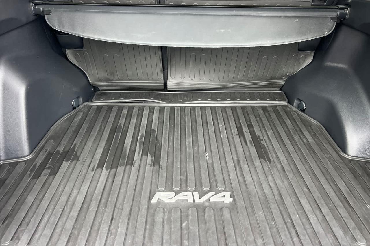 2021 Toyota RAV4 XLE Roseville CA