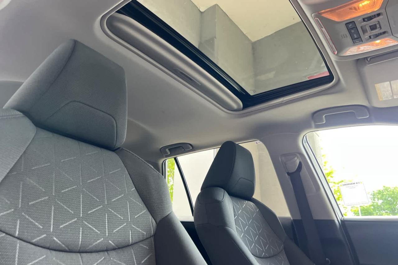 2021 Toyota RAV4 XLE Roseville CA