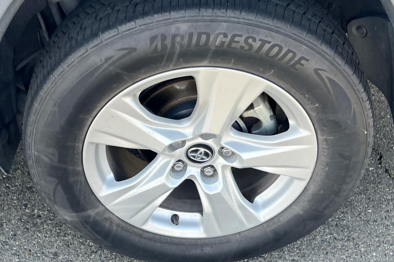 2021 Toyota RAV4 XLE Roseville CA