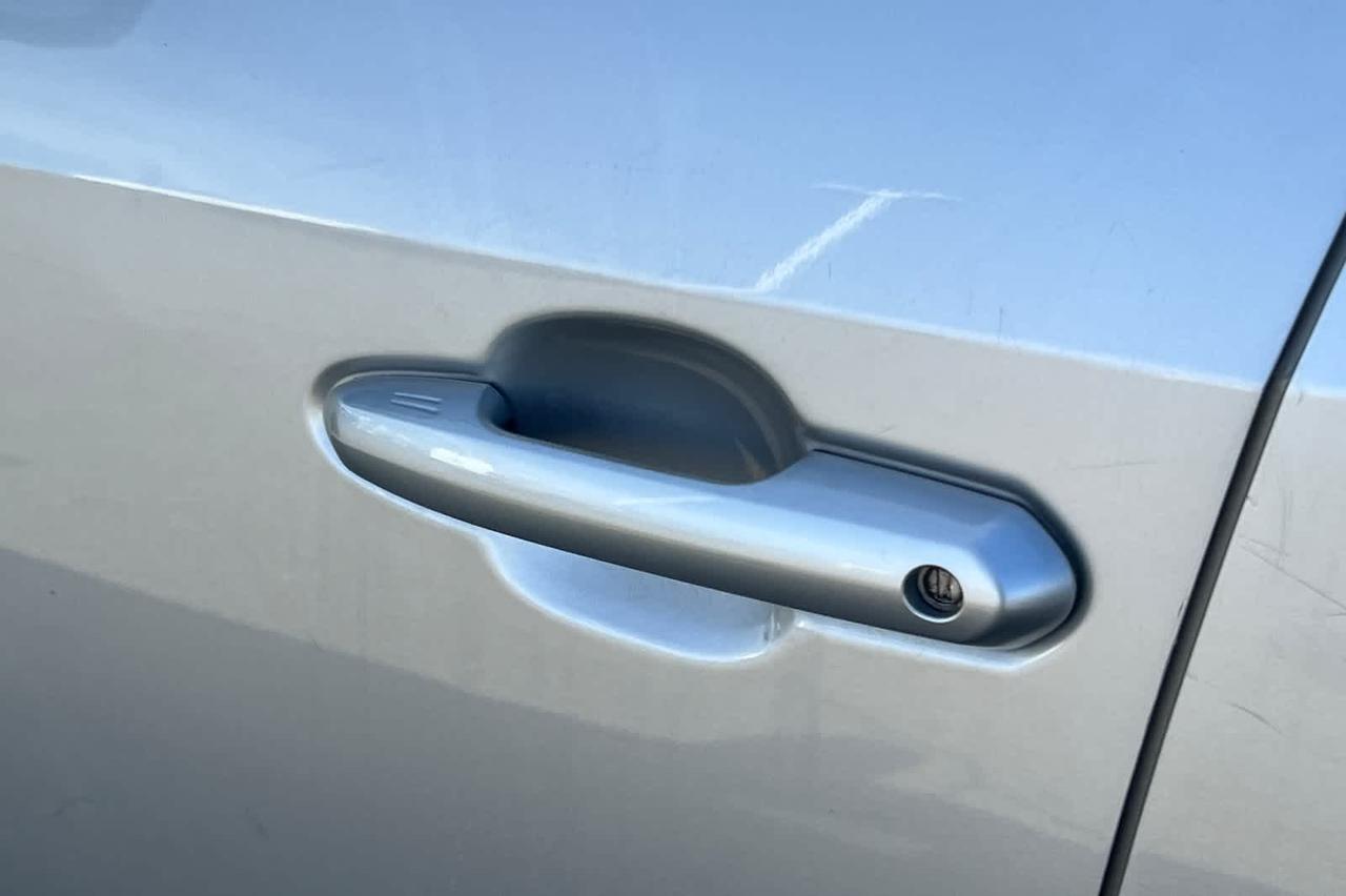 2021 Toyota RAV4 XLE Roseville CA