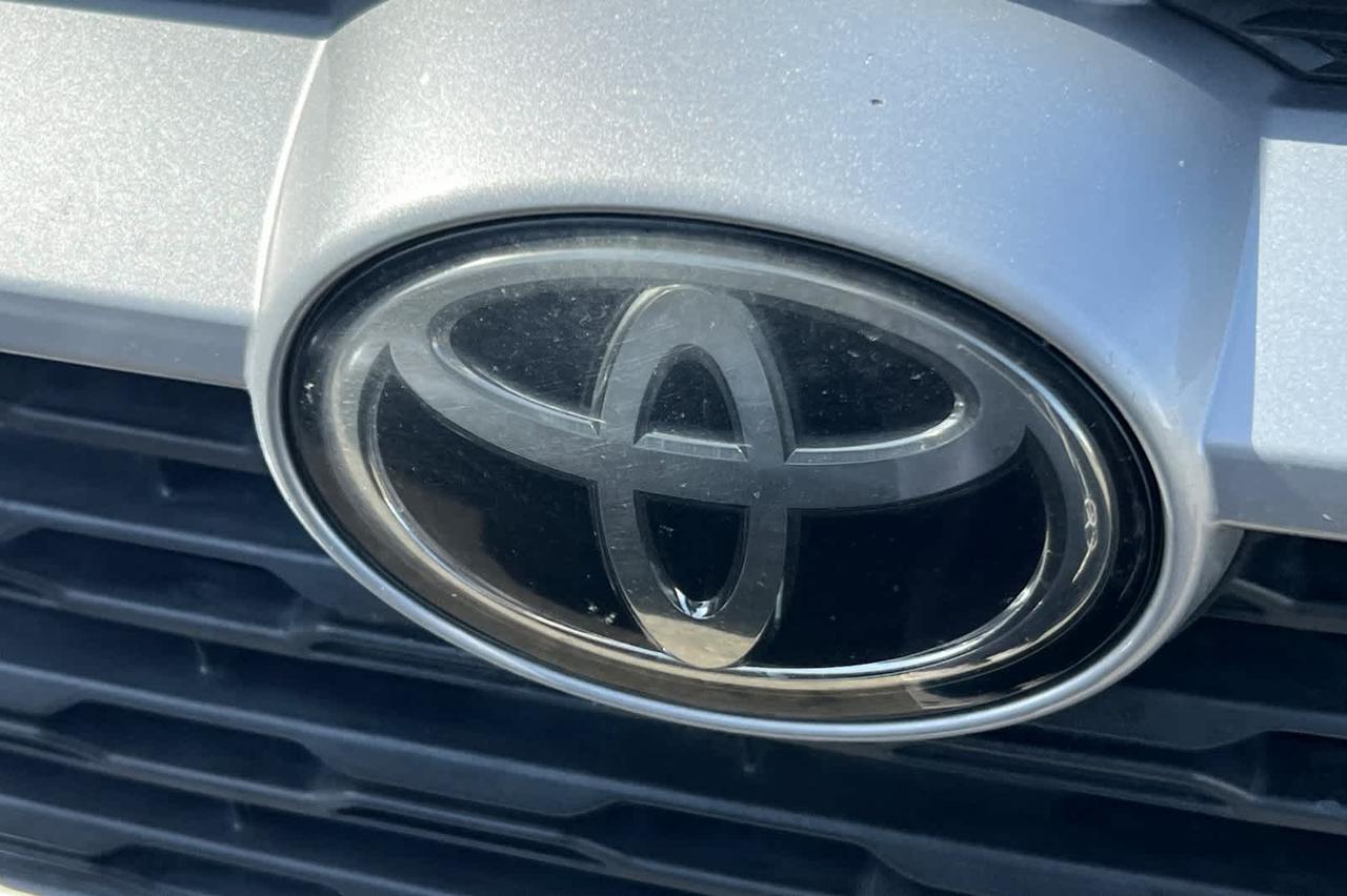 2021 Toyota RAV4 XLE Roseville CA