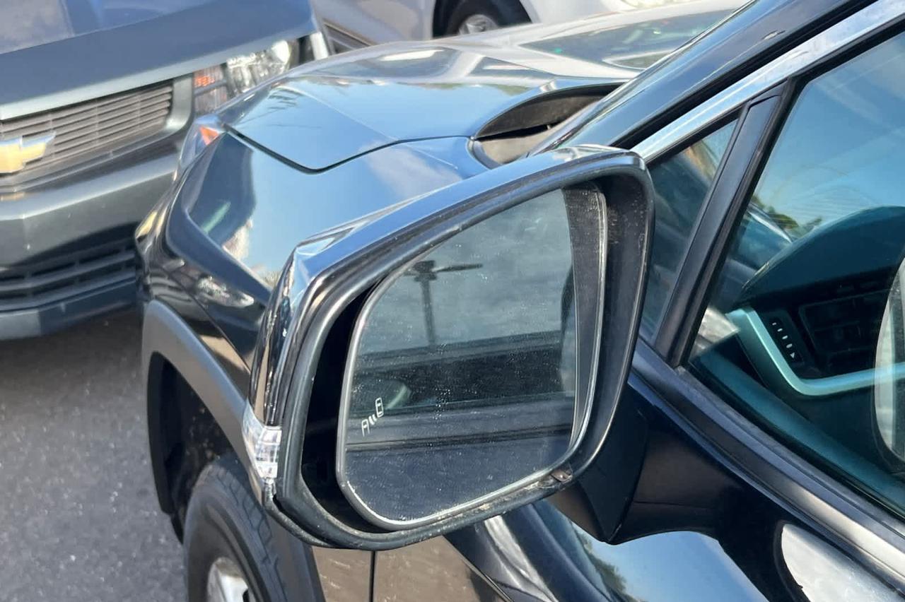 2021 Toyota RAV4 XLE Roseville CA