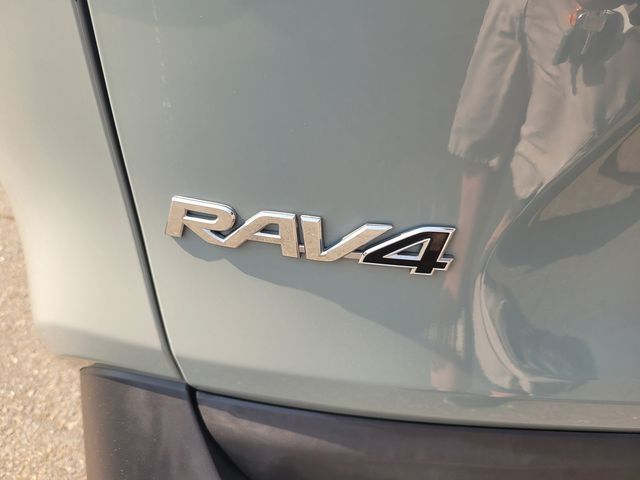 2021 Toyota RAV4 XLE Roseville CA