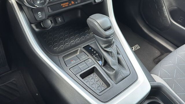 2021 Toyota RAV4 XLE San Antonio TX