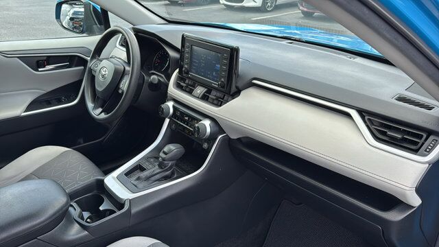 2021 Toyota RAV4 XLE San Antonio TX