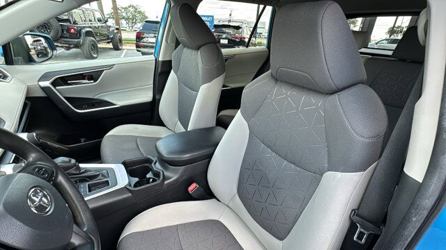 2021 Toyota RAV4 XLE San Antonio TX