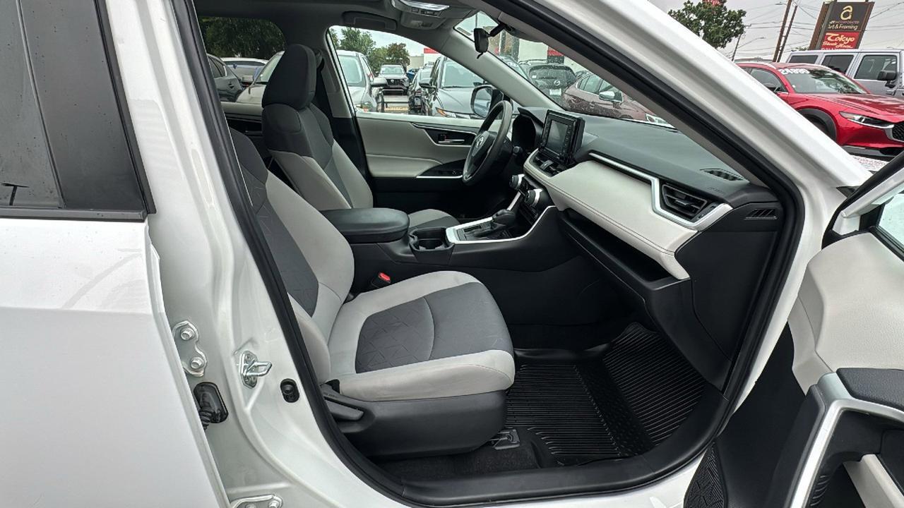 2021 Toyota RAV4 XLE San Antonio TX