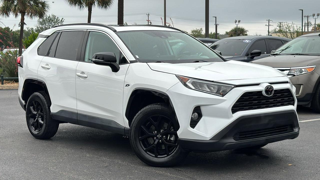 2021 Toyota RAV4 XLE