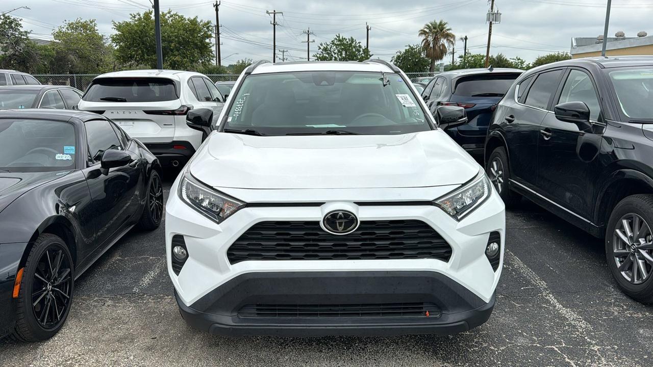 2021 Toyota RAV4 XLE