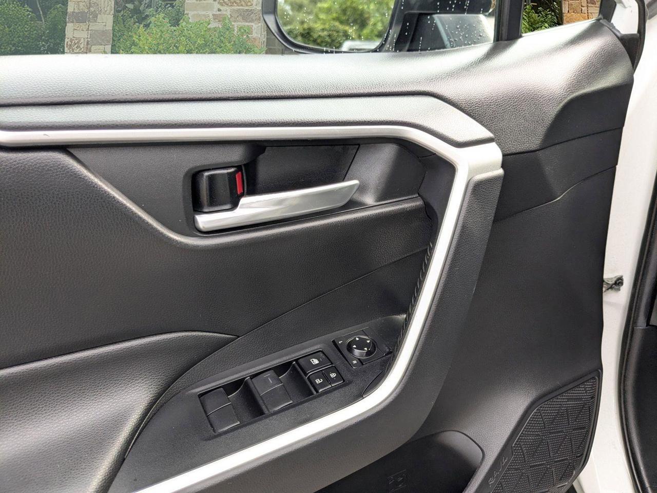 2021 Toyota RAV4 XLE San Antonio TX