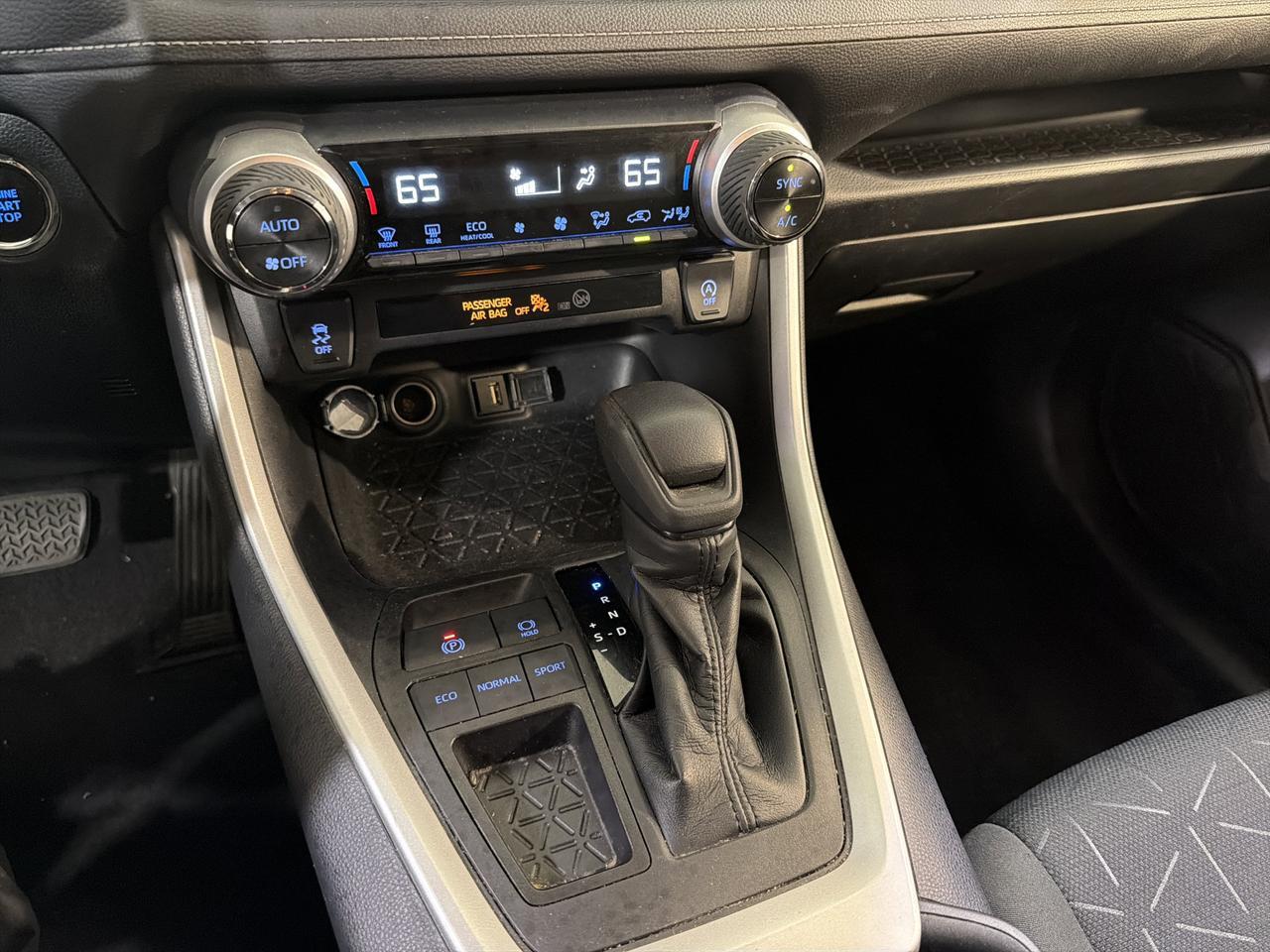 2021 Toyota RAV4 XLE San Antonio TX