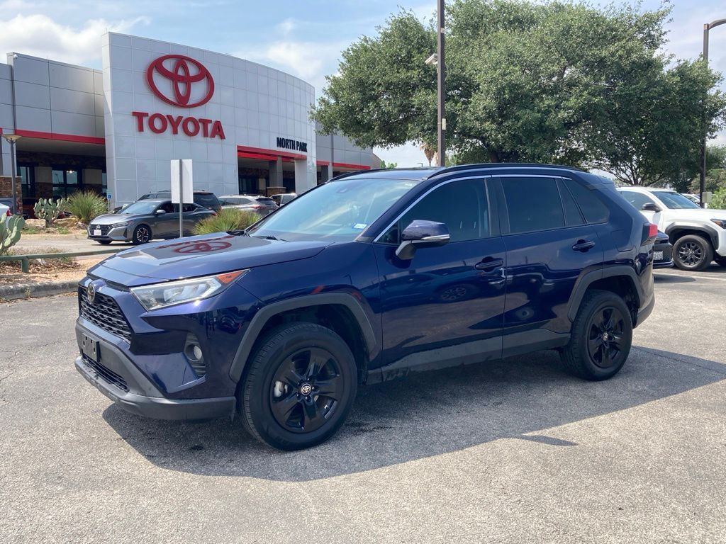 2021 Toyota RAV4 XLE