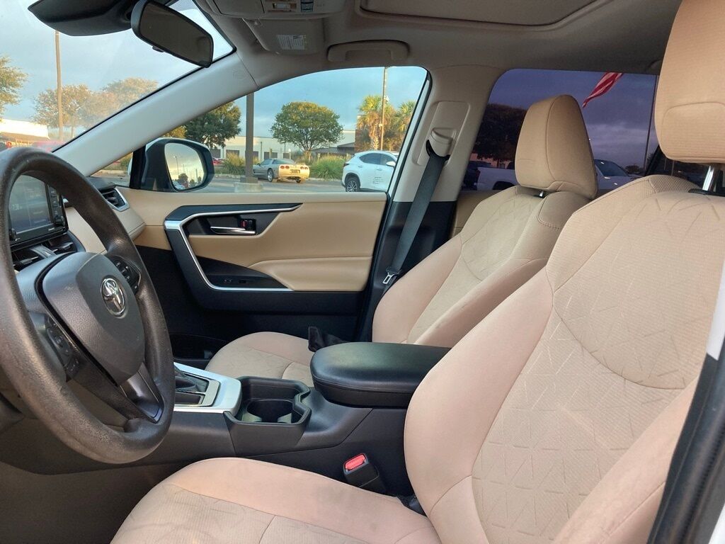 2021 Toyota RAV4 XLE San Antonio TX