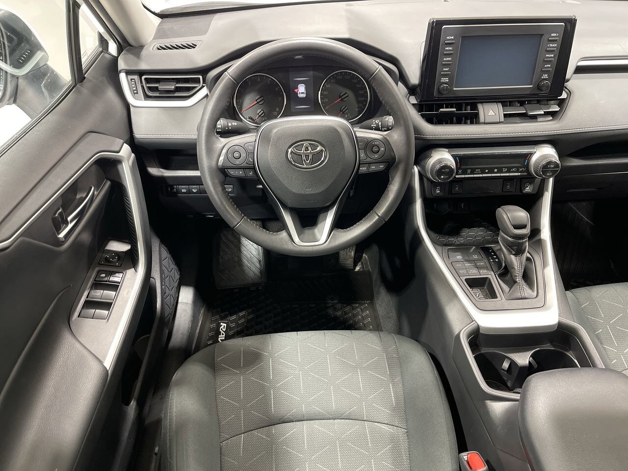 2021 Toyota RAV4 XLE Sherwood Park AB