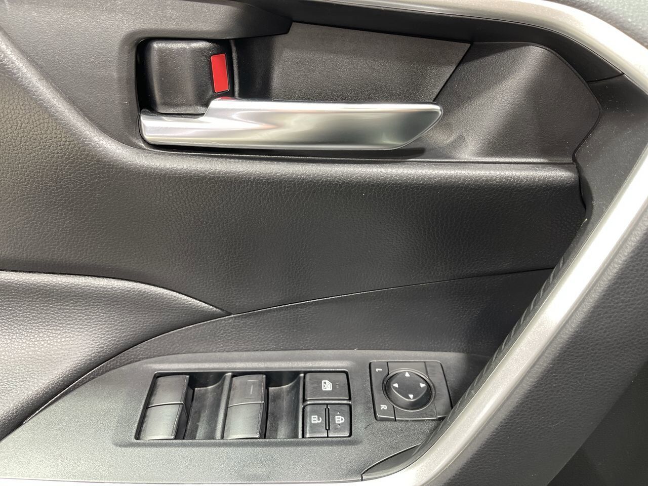 2021 Toyota RAV4 XLE Sherwood Park AB