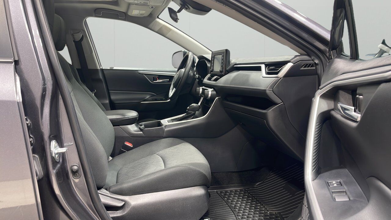 2021 Toyota RAV4 XLE Sherwood Park AB