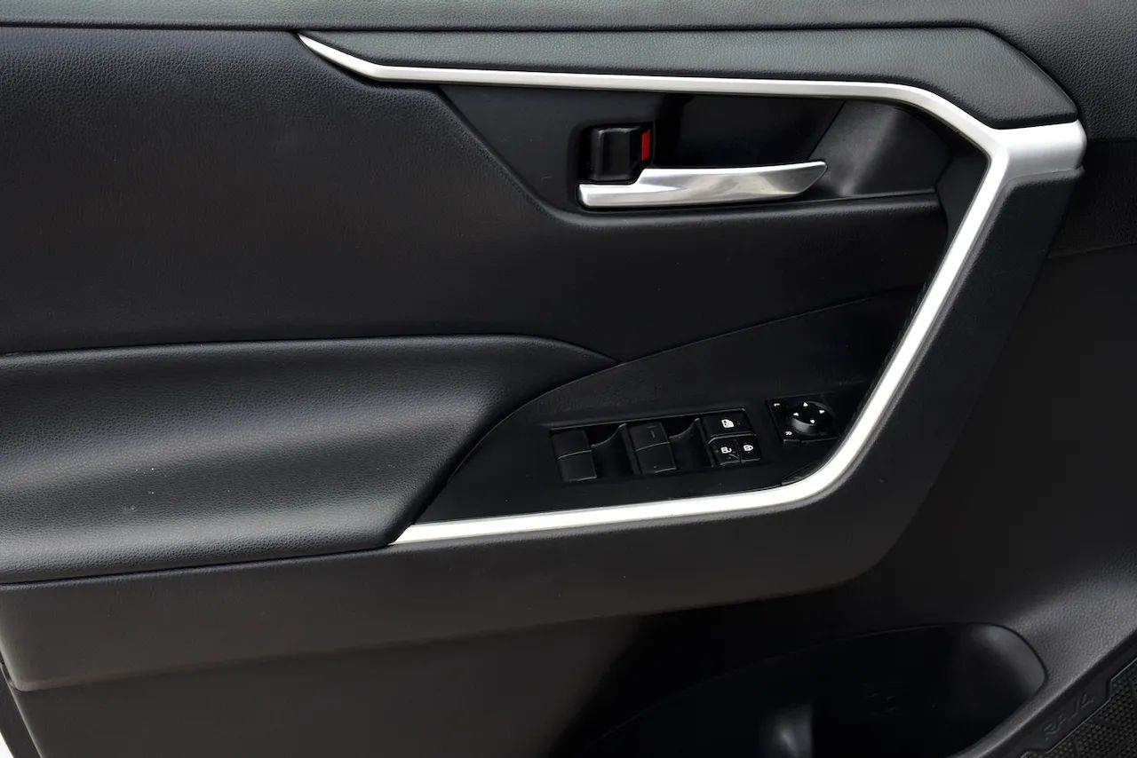 2021 Toyota RAV4 XLE Sport Utility 4D Miami Gardens FL