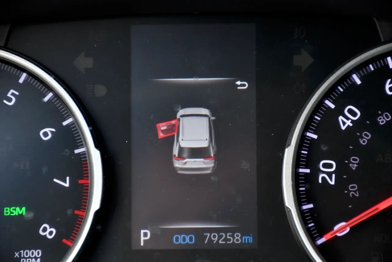 2021 Toyota RAV4 XLE Sport Utility 4D Miami Gardens FL