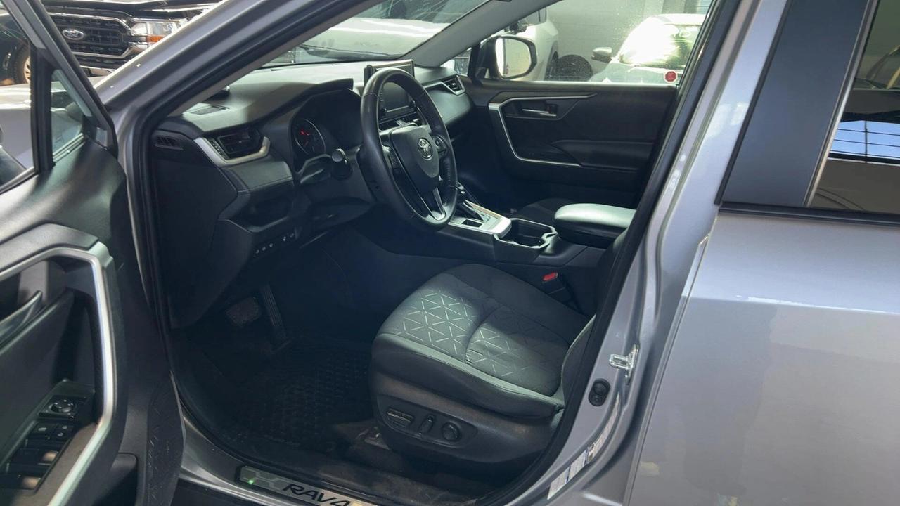 2021 Toyota RAV4 XLE Toronto ON