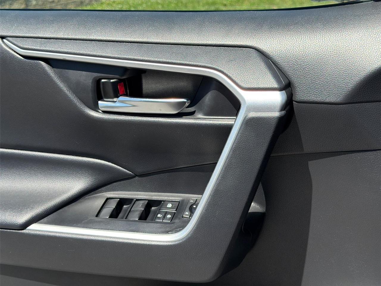 2021 Toyota RAV4 XLE Hagerstown MD