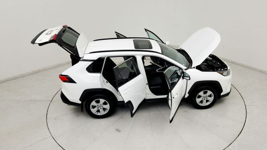 2021 Toyota RAV4 XLE Laurel MD