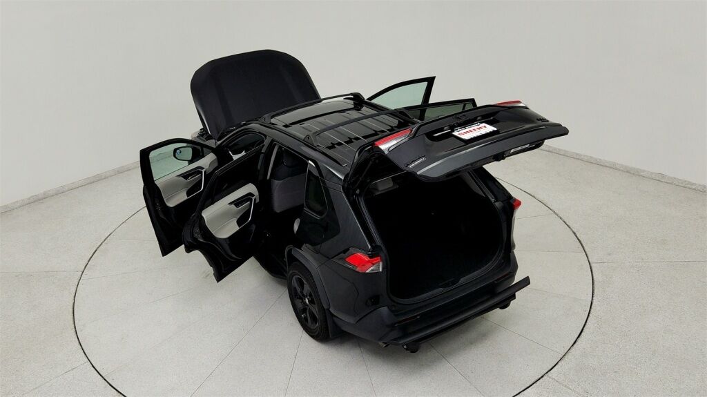 2021 Toyota RAV4 XLE Laurel MD