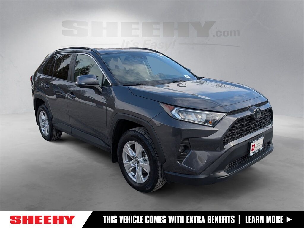 2021 Toyota RAV4 XLE