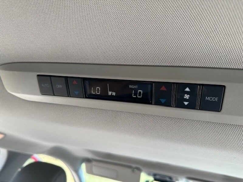 2021 Toyota SIENNA XLE HYBRID ALL POWER LOADED SUNROOF RUNS AND LOOKS GREAT FINANCING FREE SHIPPING IN FLORIDA Sarasota FL