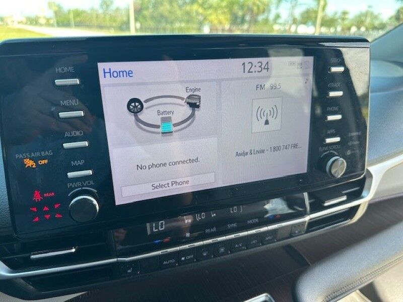 2021 Toyota SIENNA XLE HYBRID ALL POWER LOADED SUNROOF RUNS AND LOOKS GREAT FINANCING FREE SHIPPING IN FLORIDA Sarasota FL