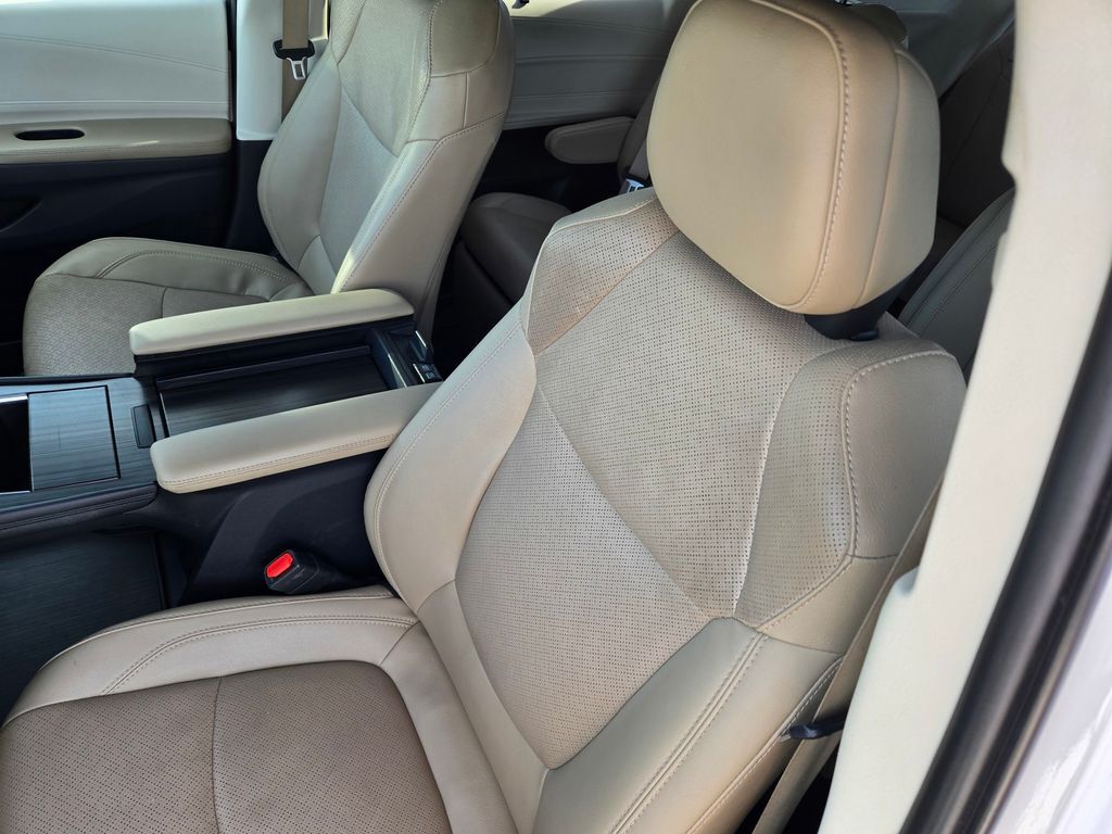 2021 Toyota Sienna Roseville CA