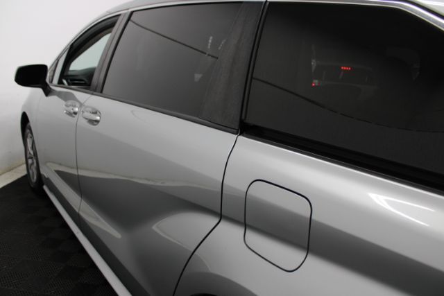 2021 Toyota Sienna LE Hybrid Chantilly VA